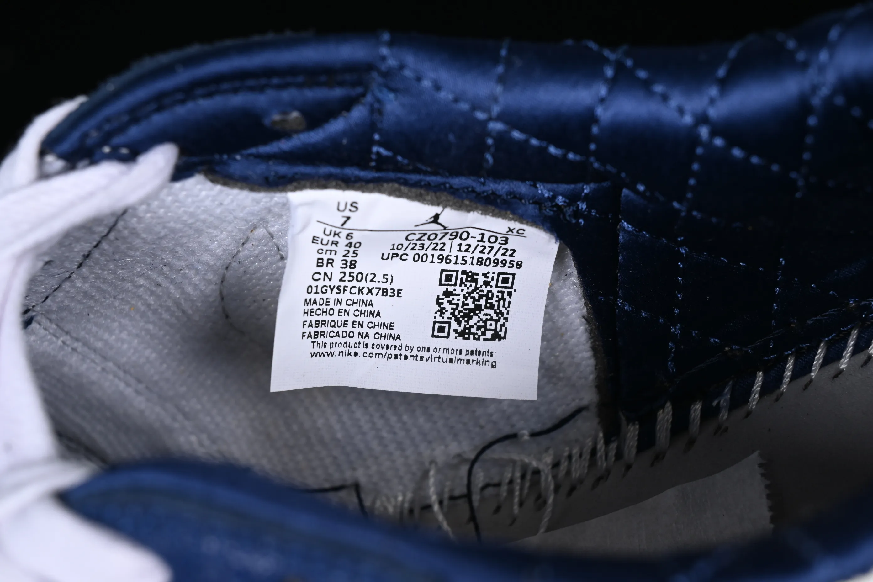All categories Air Jordan Jordan series basketball shoes Air Jordan 1 Low Z version Air Jordan 1 Low OG AJ1 Joe 1 white blue yellow hook burst pattern low-top cultural casual sneakers CZ0790-103